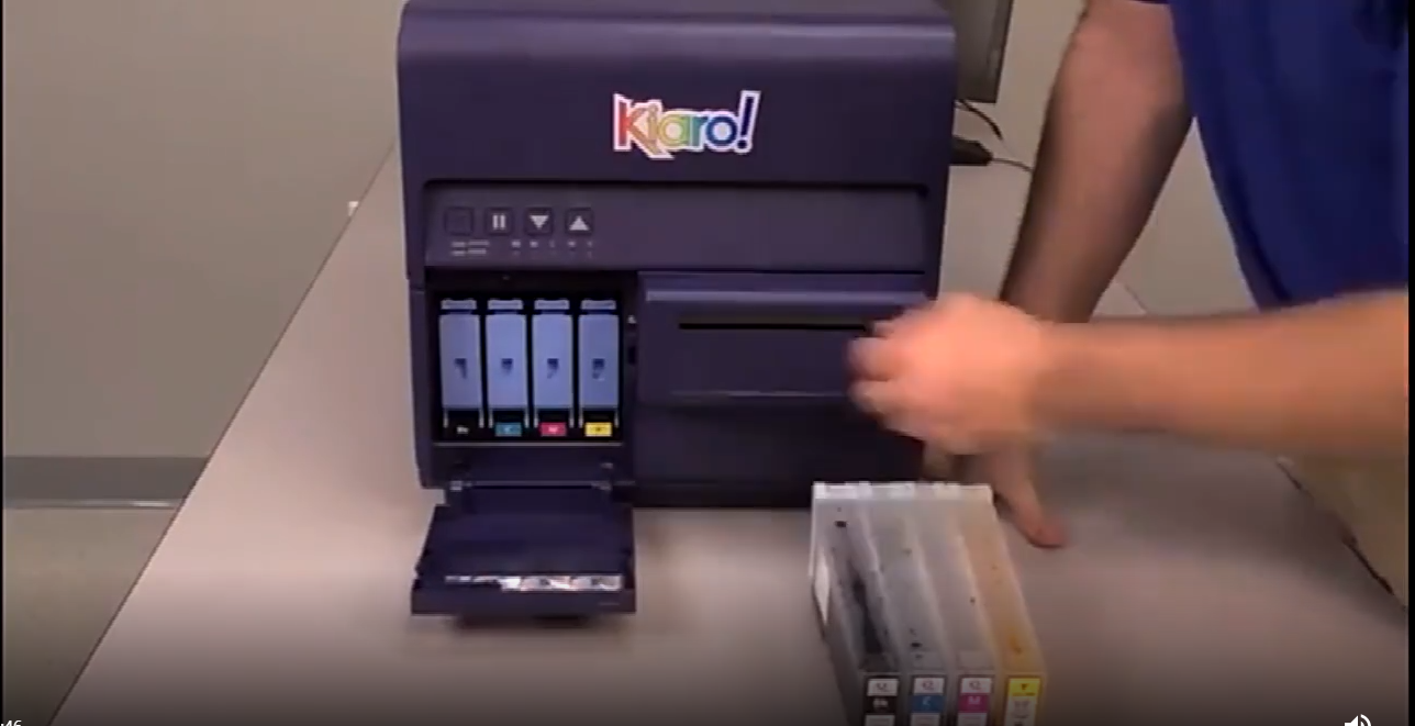 高賦碼 彩色打印機(jī)更換墨盒