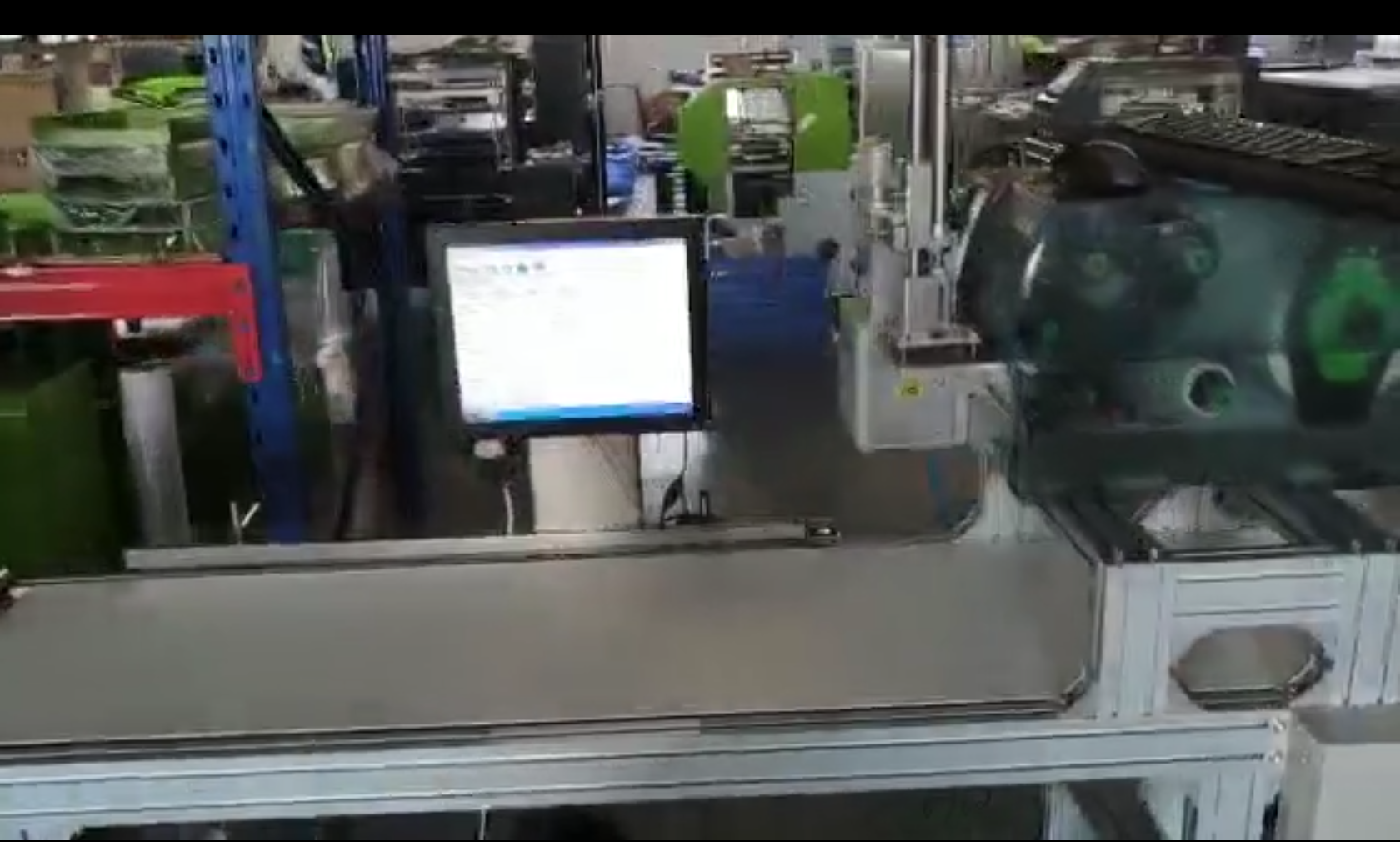 高賦碼 蔬菜包裝+稱重+自動打印頭貼標(biāo)